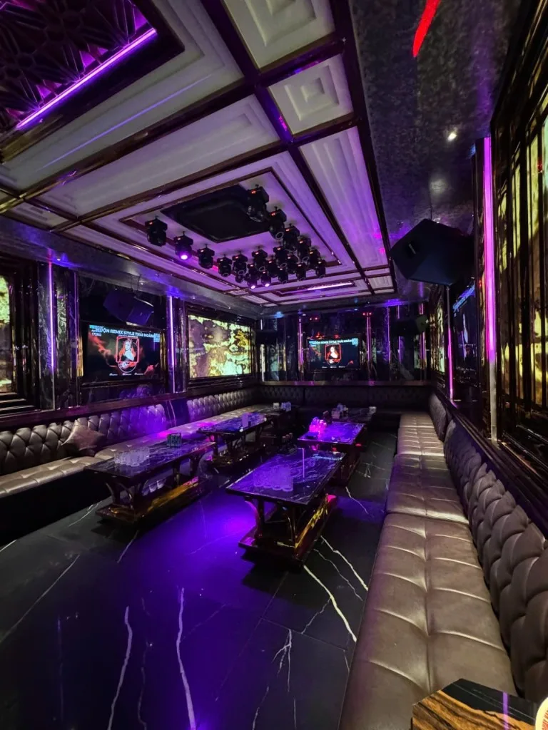 하노이 브이팝 가라오케 갤러리 2